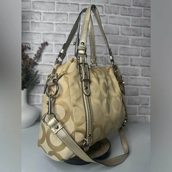 Sold Sold…..not available - Picture 3 of 12